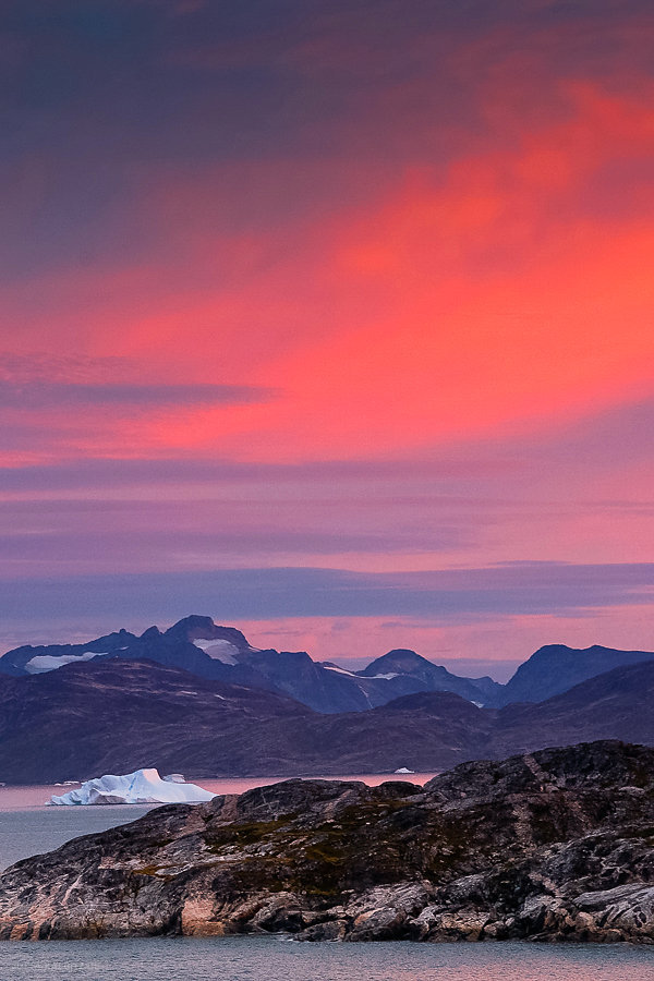 Mitternacht bei Sermiligaaq